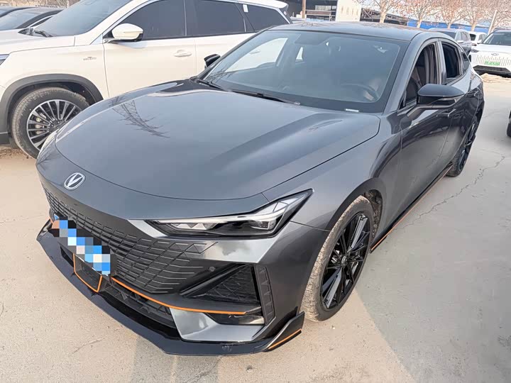 Фото 1 - Changan UNI-V