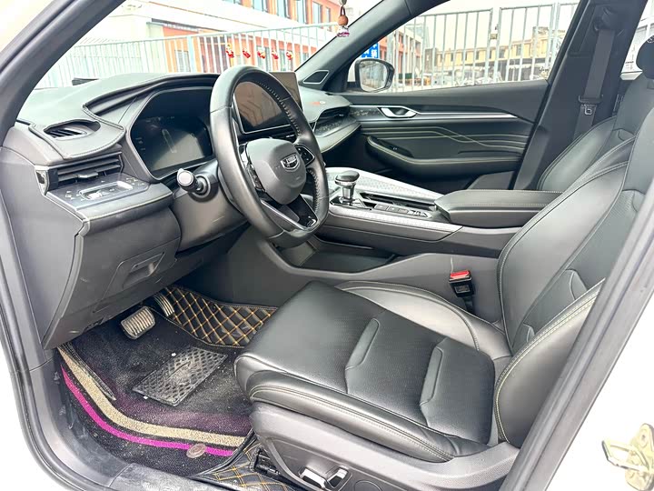 Фото 5 - Geely Preface