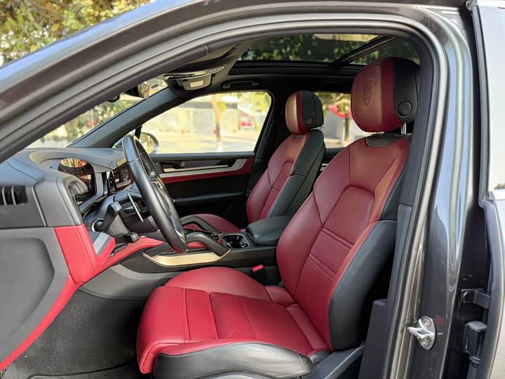 Фото 5 - Porsche Cayenne