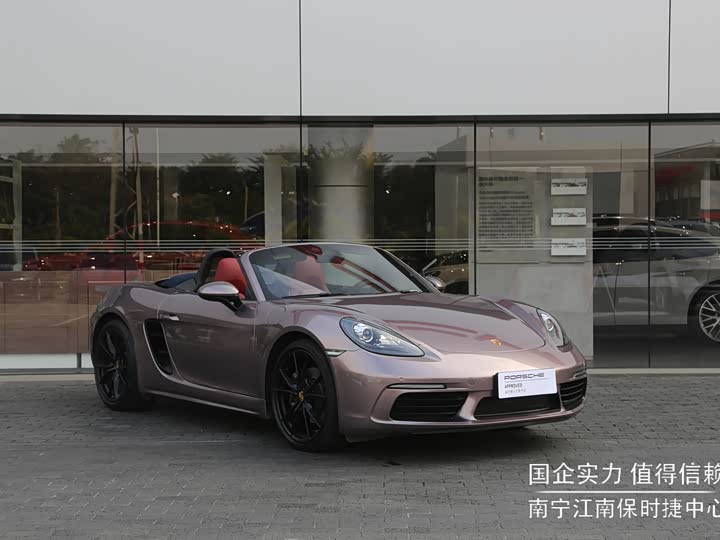 Фото 3 - Porsche 718