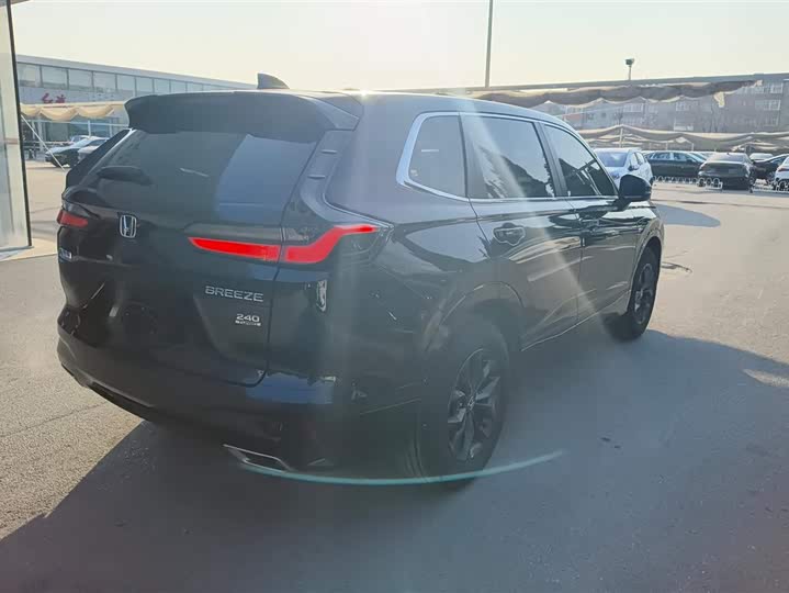 Фото 3 - Honda Breeze