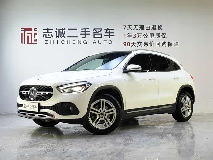 Фото 1 - Mercedes-Benz GLA-Class