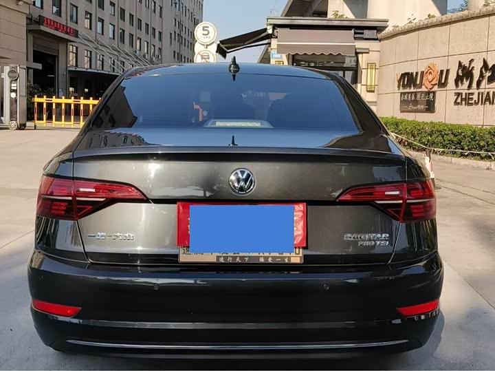 Фото 9 - Volkswagen Sagitar L