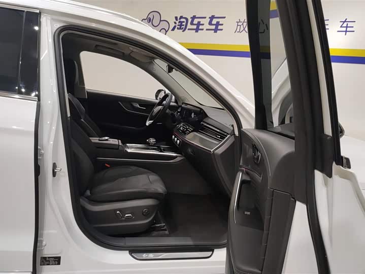 Фото 8 - Hongqi HS5