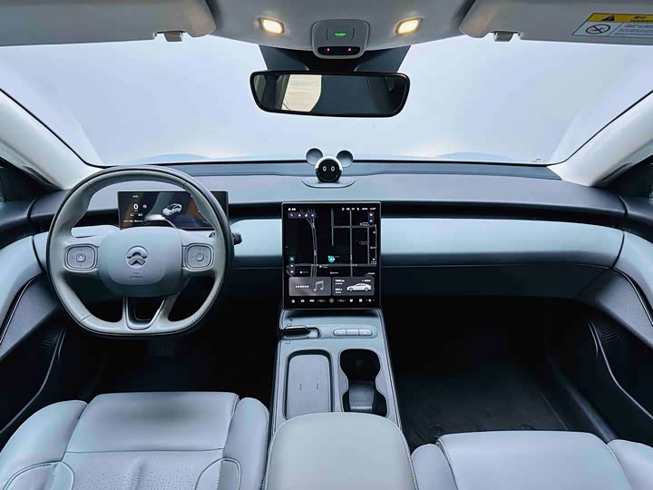 Фото 6 - Nio ET5