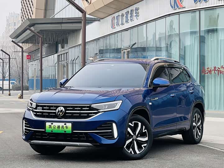 Фото 1 - Volkswagen Tayron GTE Hybrid