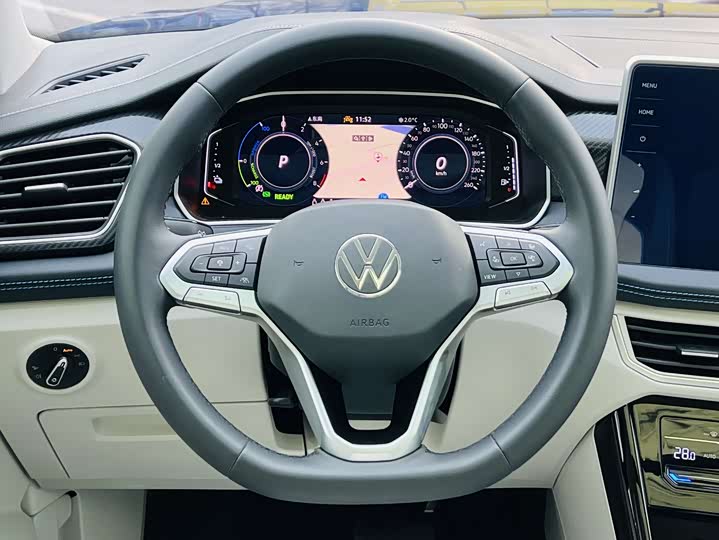 Фото 6 - Volkswagen Tayron GTE Hybrid