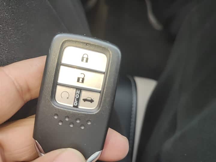 Фото 9 - Honda Civic