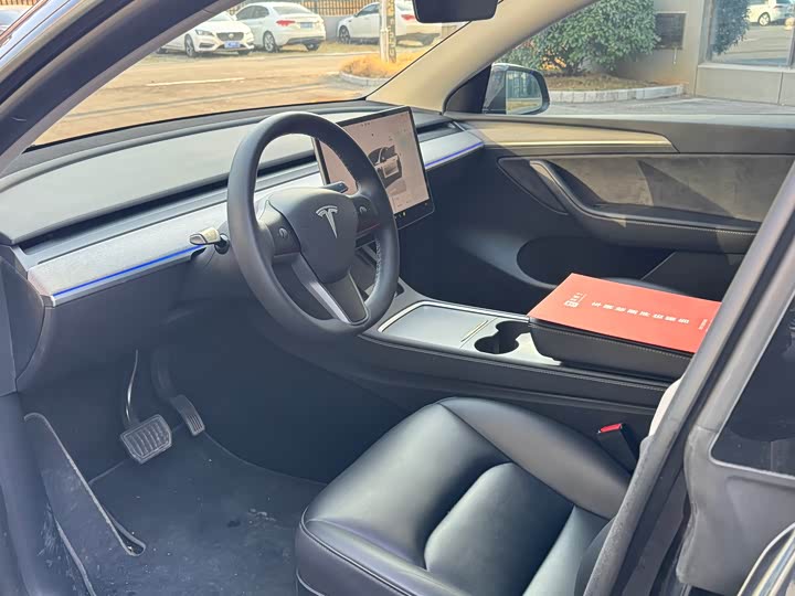 Фото 7 - Tesla Model Y