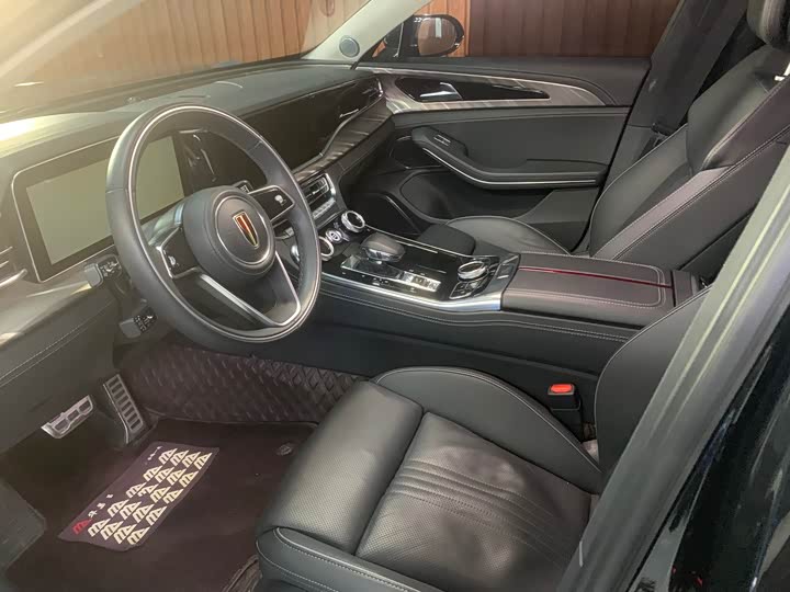 Фото 7 - Hongqi H9