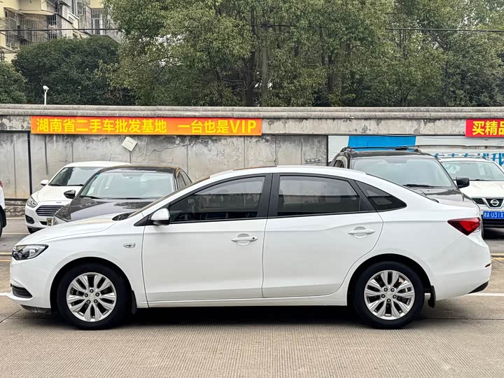 Фото 3 - Buick Excelle GT