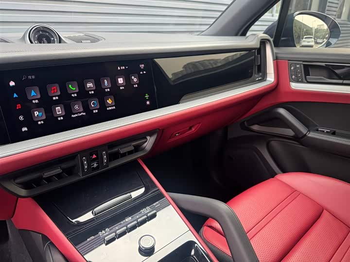 Фото 8 - Porsche Cayenne