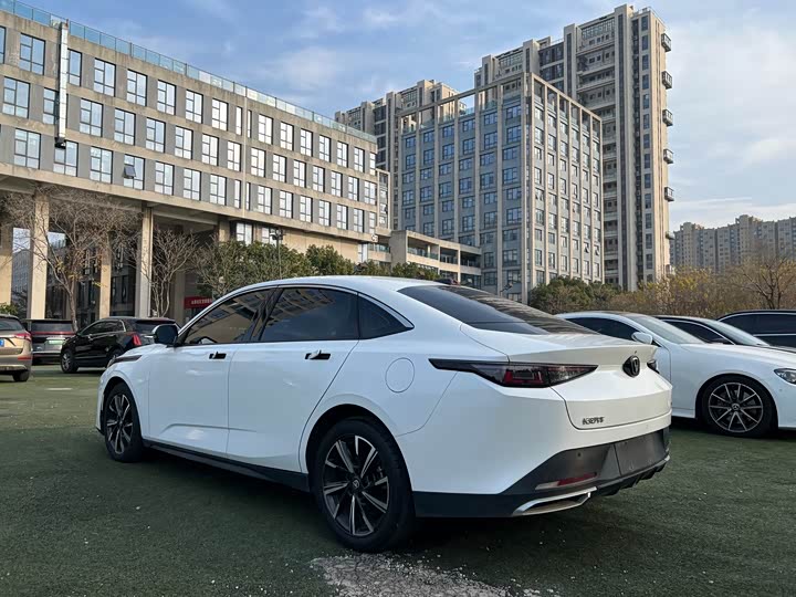 Фото 4 - Changan Yida