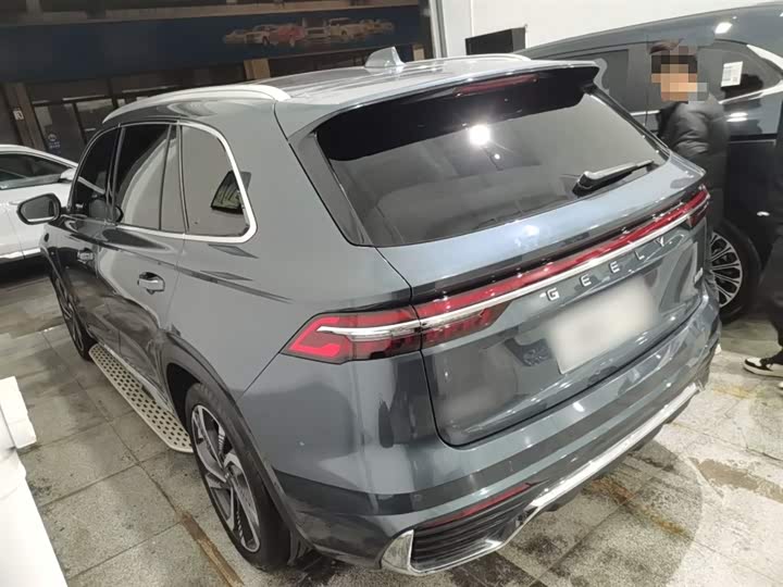 Фото 5 - Geely Monjaro