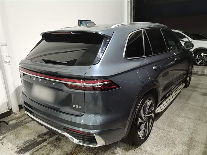 Фото 7 - Geely Monjaro