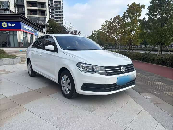 Фото 2 - Volkswagen Santana