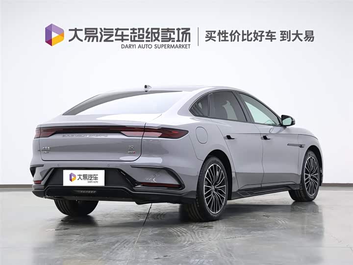 Фото 3 - BYD Han