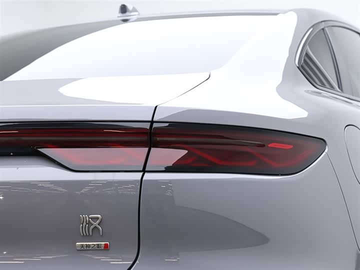 Фото 5 - BYD Han