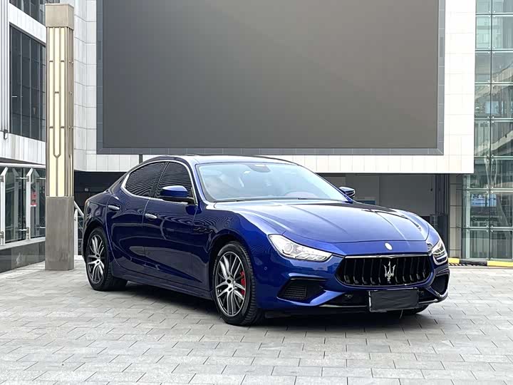Фото 3 - Maserati Ghibli