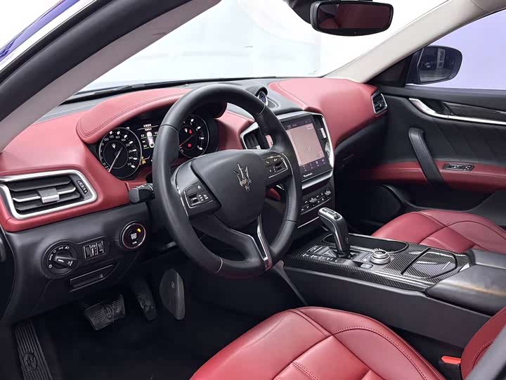 Фото 8 - Maserati Ghibli