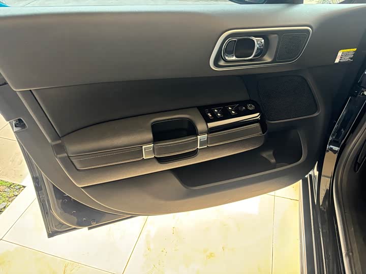 Фото 5 - Citroen C6