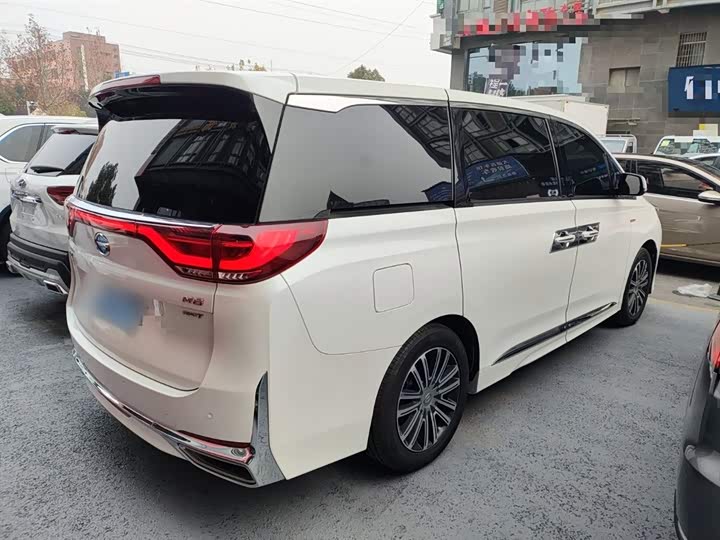 Фото 7 - GAC Trumpchi M8