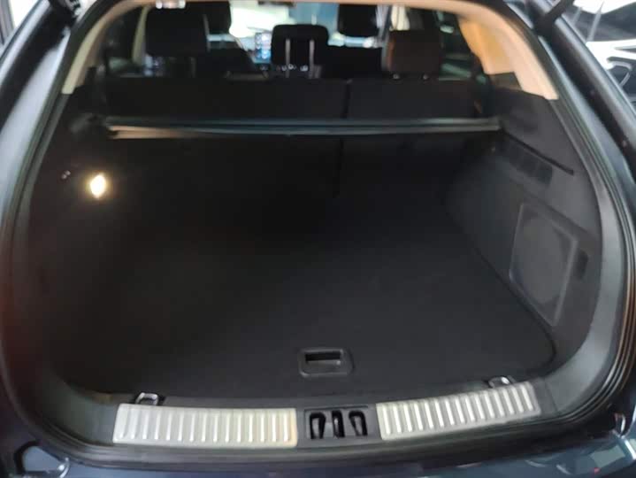 Фото 4 - Lincoln Nautilus