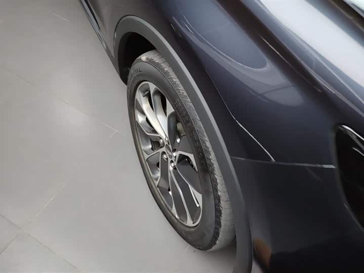 Фото 6 - Lincoln Nautilus