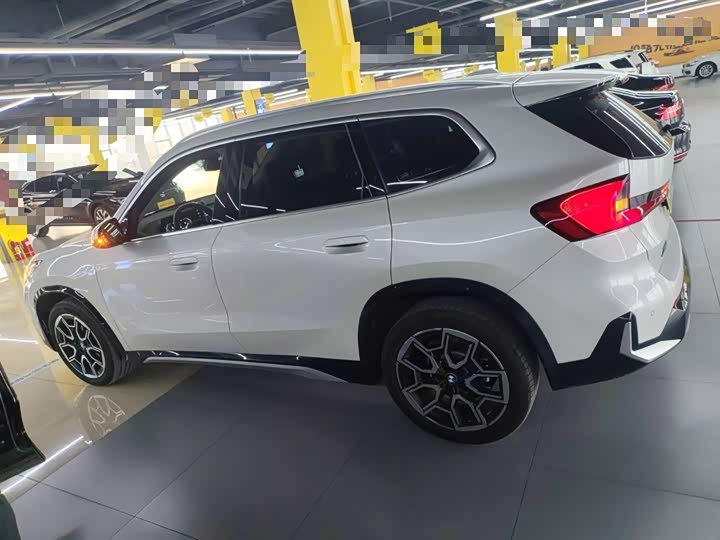 Фото 5 - BMW X1