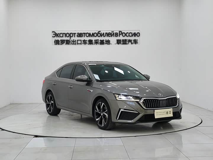 Фото 3 - Skoda Octavia Pro