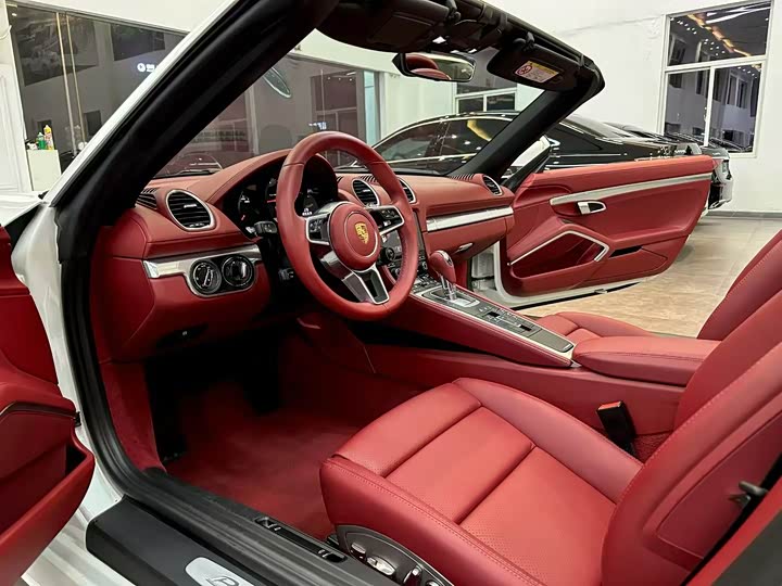 Фото 7 - Porsche 718