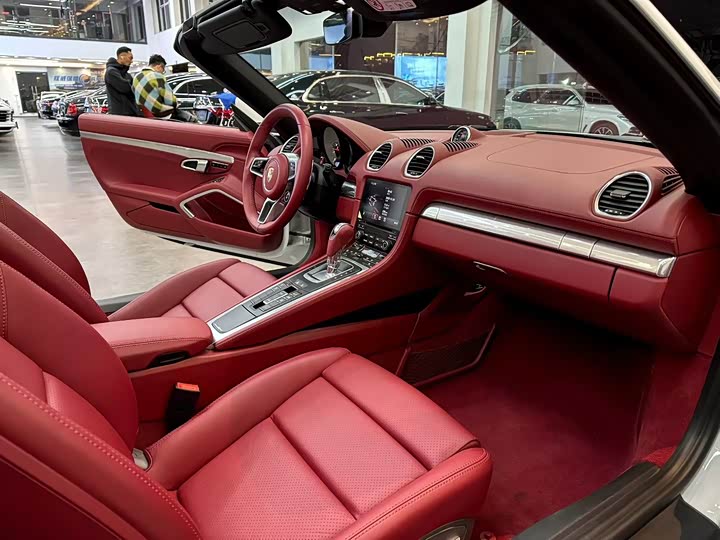 Фото 9 - Porsche 718