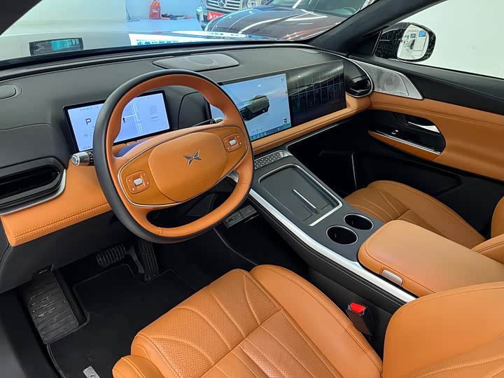 Фото 8 - XPeng G9