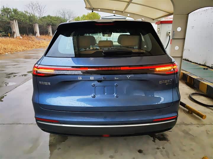 Фото 6 - Geely Galaxy Starship 7