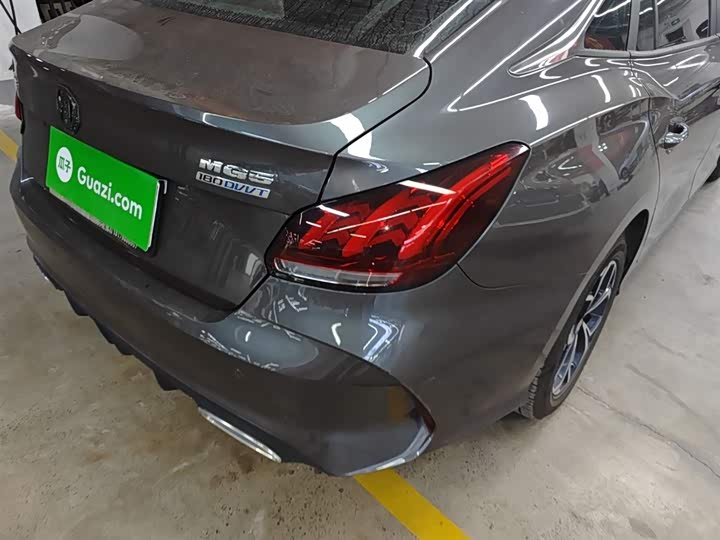 Фото 8 - MG Motor 5