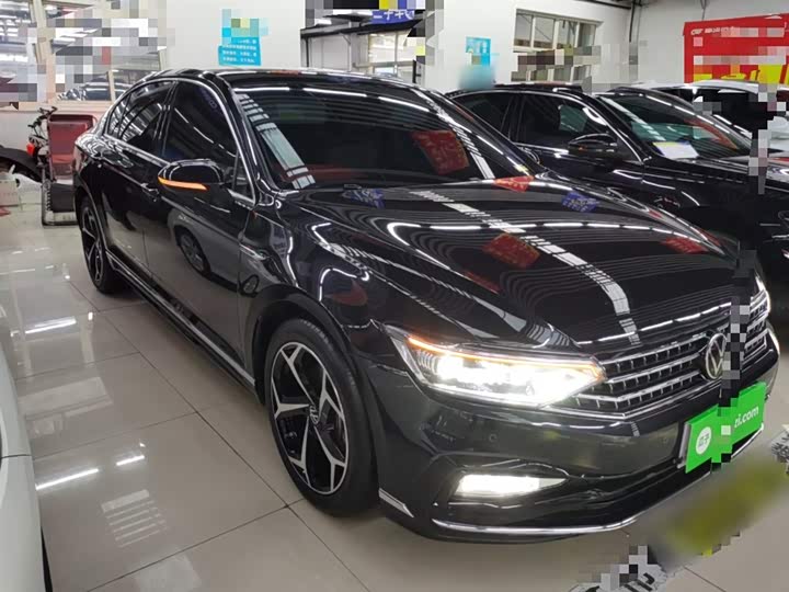 Фото 4 - Volkswagen Magotan