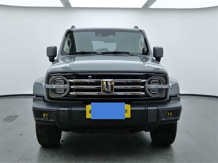 Фото 2 - Tank 300