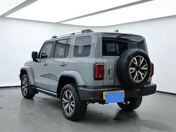 Фото 6 - Tank 300