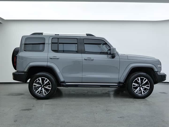 Фото 9 - Tank 300