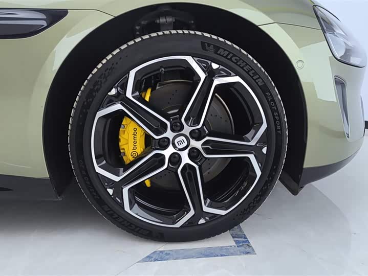 Фото 6 - Xiaomi SU7