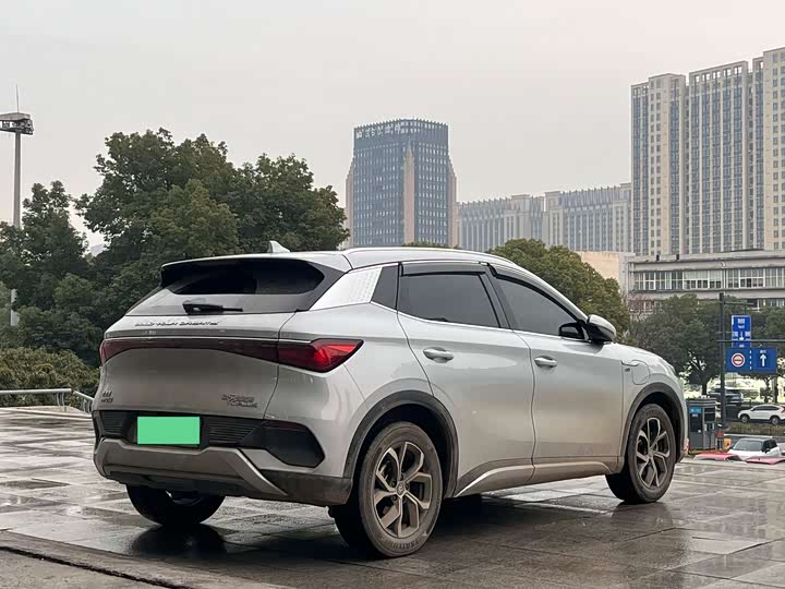 Фото 6 - BYD Yuan Plus