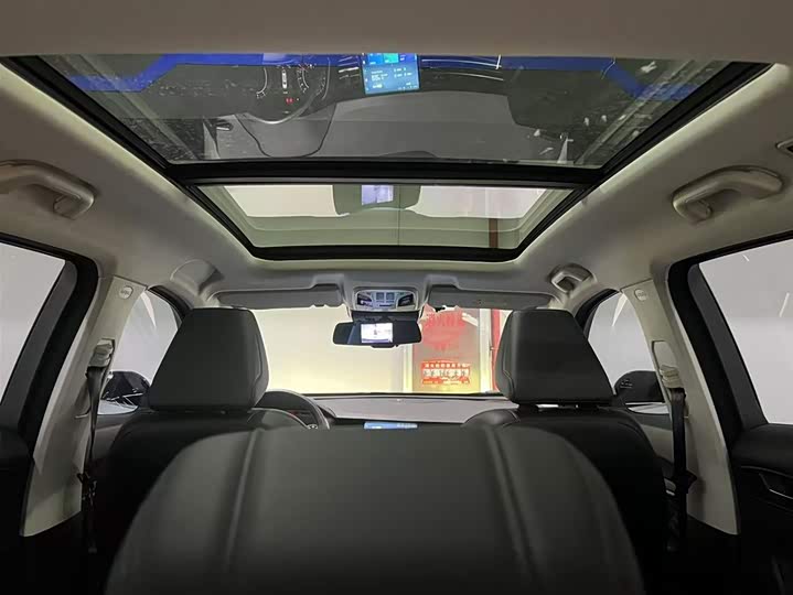 Фото 8 - Haval H6