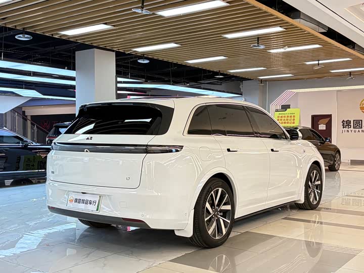 Фото 5 - LiXiang L7