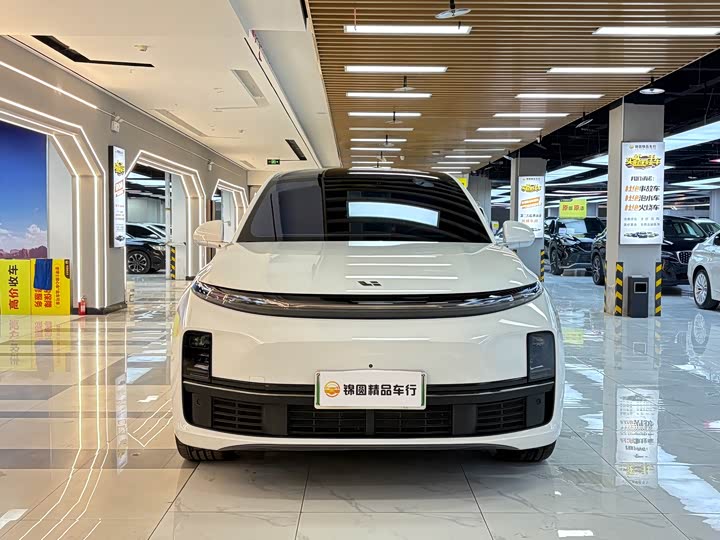 Фото 8 - LiXiang L7