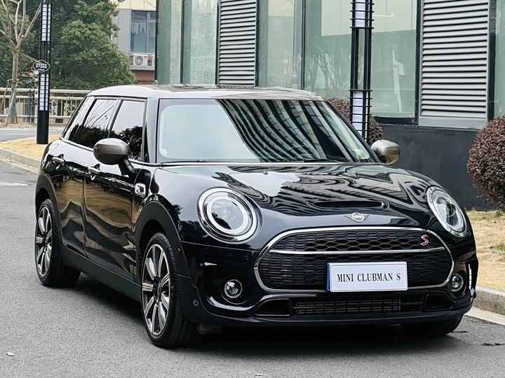 Фото 3 - Mini Clubman