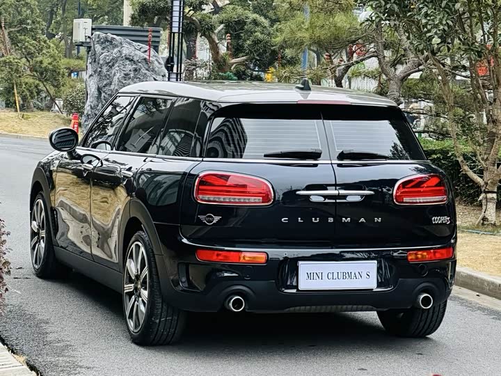 Фото 4 - Mini Clubman