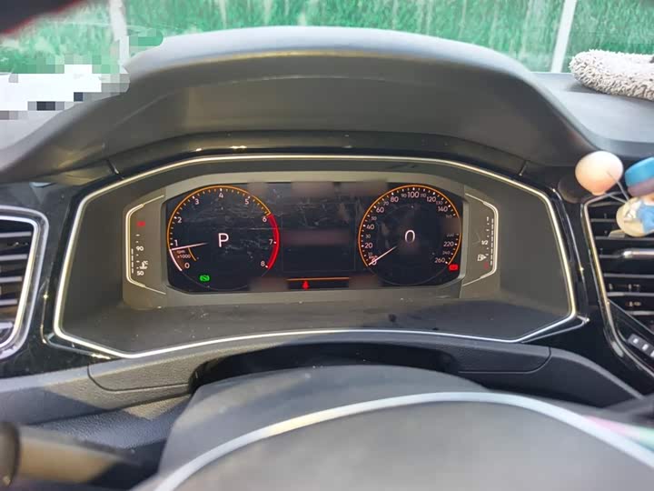 Фото 4 - Volkswagen T-Roc