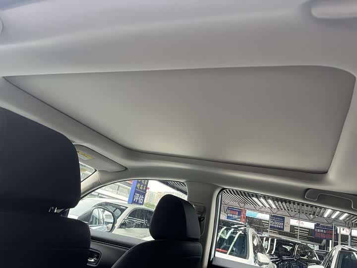 Фото 7 - Honda HR-V