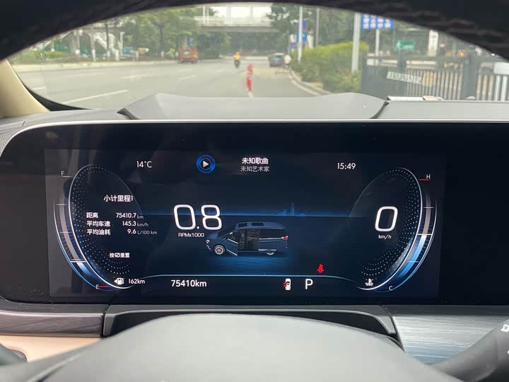 Фото 8 - Buick GL8 ES