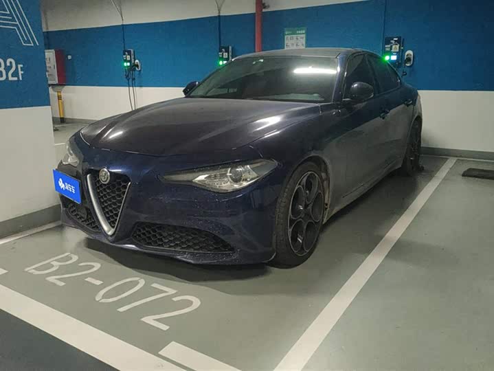 Фото 1 - Alfa Romeo Giulia